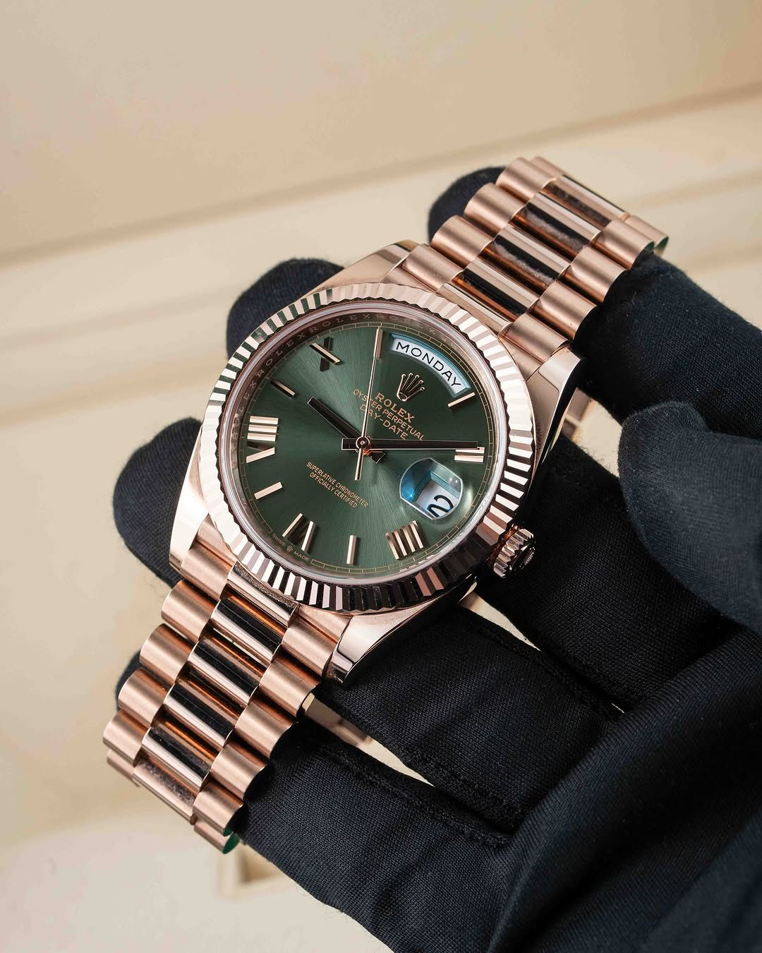 ROLE_x DAY DATE GREEN DIAL