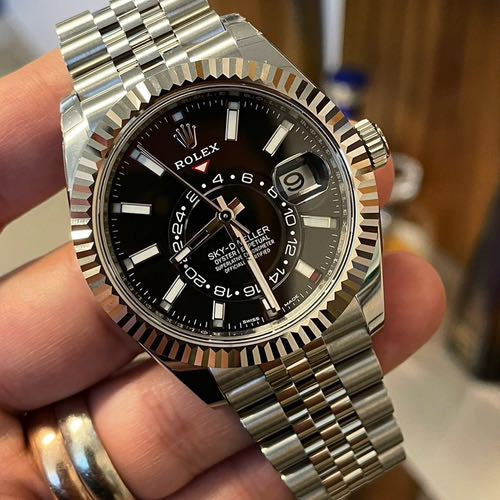 Role_x Sky Dweller Automatic Silver Black